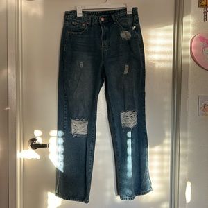 Waste fitting jeans baggy down (wore 1 time)